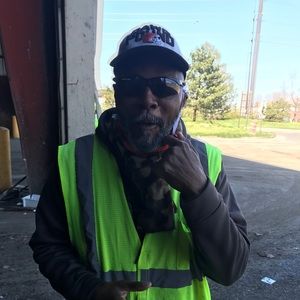 Meet your Posher, Lou